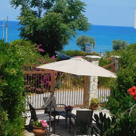 Stella Marina Sea & Sun 4*