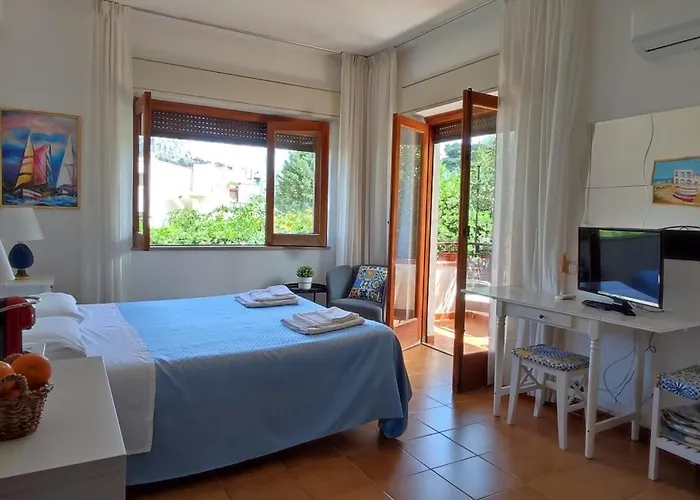 Stella Marina Sea & Sun 4*