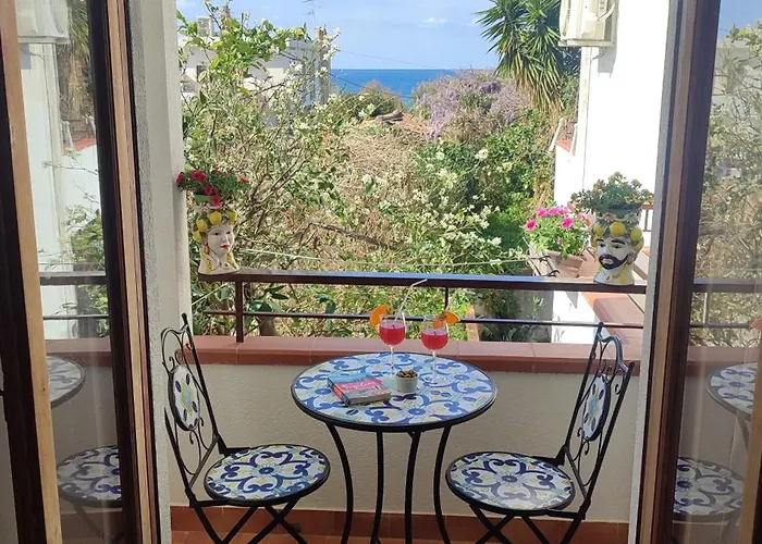 Stella Marina Sea & Sun Bed & Breakfast Cefalù